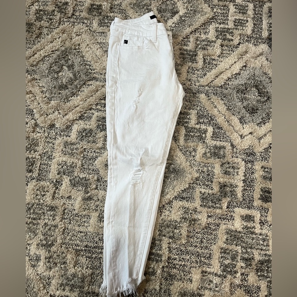 Women’s White Kancan Distressed Skinny Jeans